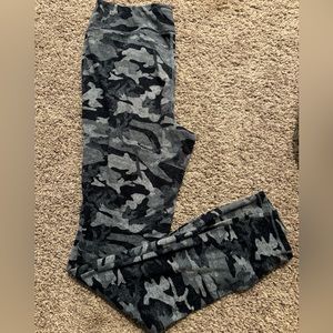 Blue Camo Leggings